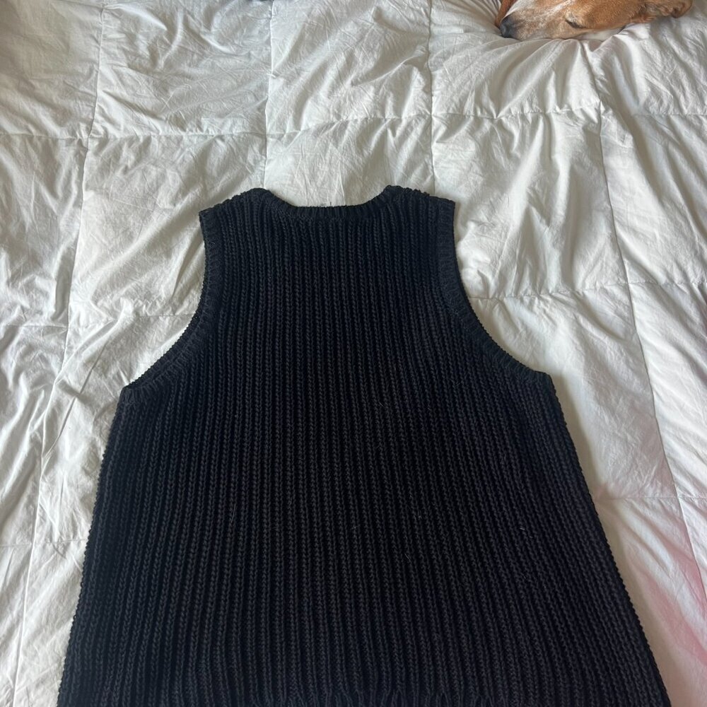 Old Navy Knit Sweater Vest Black XL - Never Worn - Picture 3 of 4